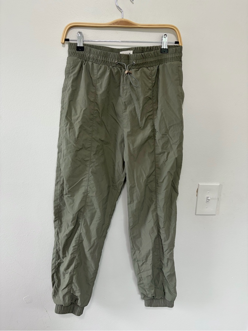 Wilo Green Parachute Jogger Pants- Size Small